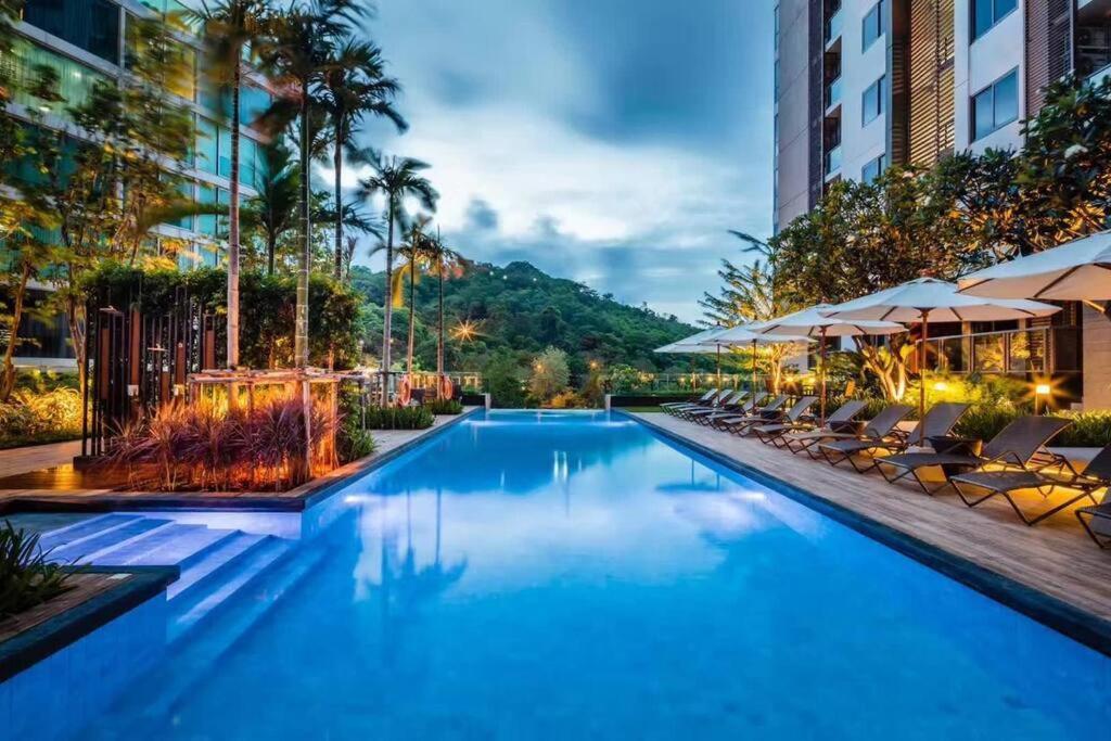 Sea View -High Floor 2 Bed Room Excellent Location Pattaya Eksteriør bilde